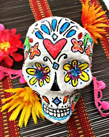 Skull day of the dead fast Mache